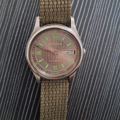 VINTAGE CITIZEN AUTOMATIC 8200A JAPAN MEN'S DAY/DATE WATCH