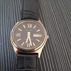 VINTAGE CITIZEN AUTOMATIC 8200A JAPAN MEN'S DAY/DATE WATCH