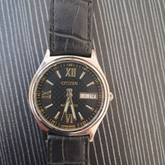 VINTAGE CITIZEN AUTOMATIC 8200A JAPAN MEN'S DAY/DATE WATCH